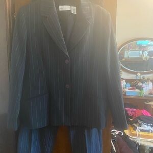 Classic Pinstripe Men's Blazer